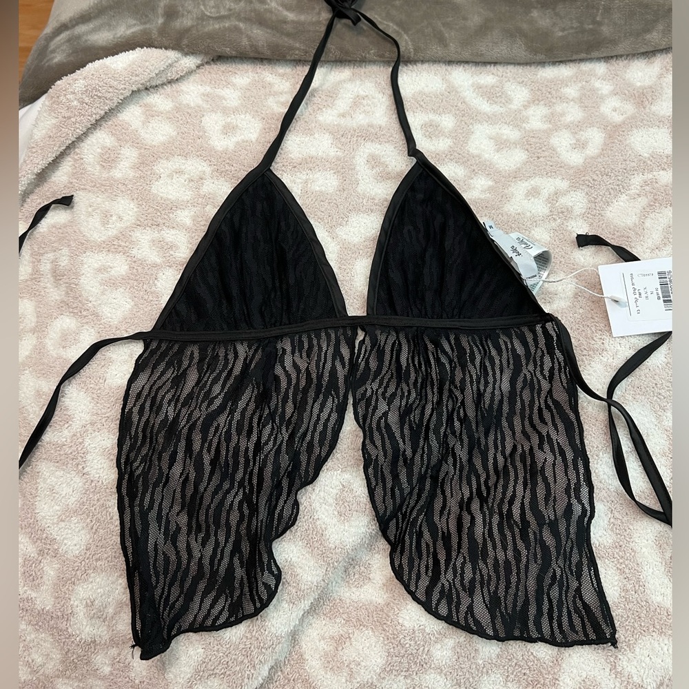 Adika Crop Top